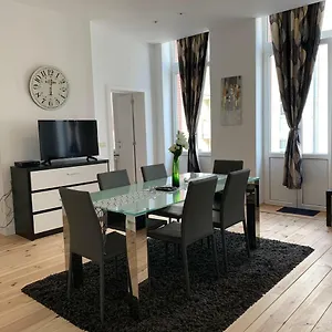 Apartment Modern First Floor, Brüssel