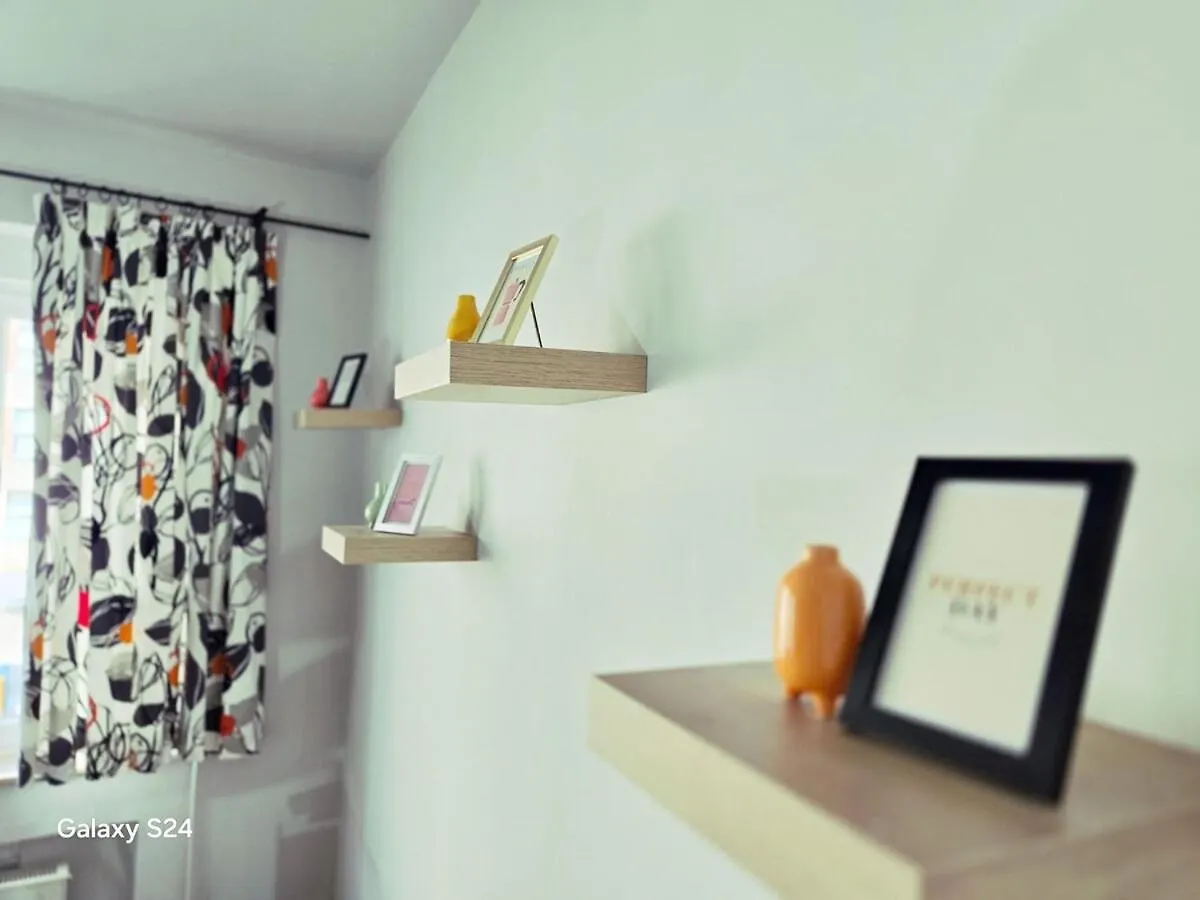 Splendid 2-Bedroom Apartment In Etterbeek Брюссель Бельгия
